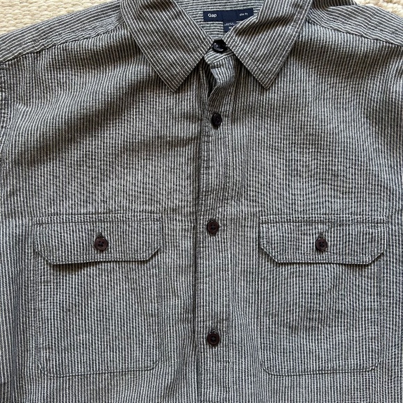 GAP Workshirt Short Sleeve Linen Cotton Blend - Medium Slim, Gray with White Str - Picture 3 of 5
